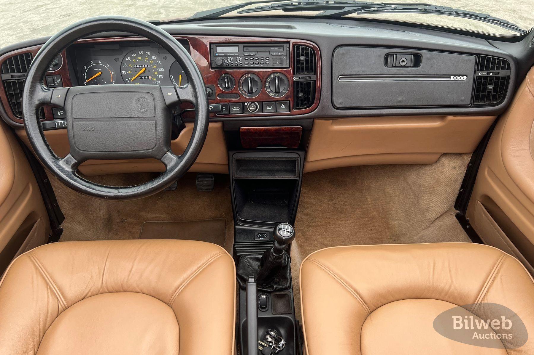 Saab 900 turbo